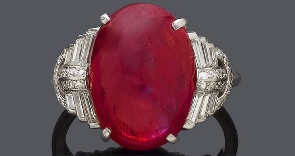  An Art Deco Platinum, Burmese Ruby and Diamond Ring, Circa 1930