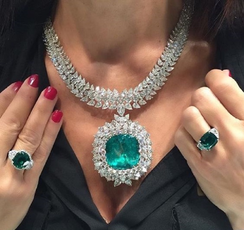 Emerald Necklace and Rings
