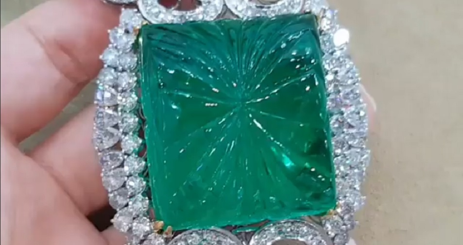 312 Ct Carved Emerald and Diamond Necklace