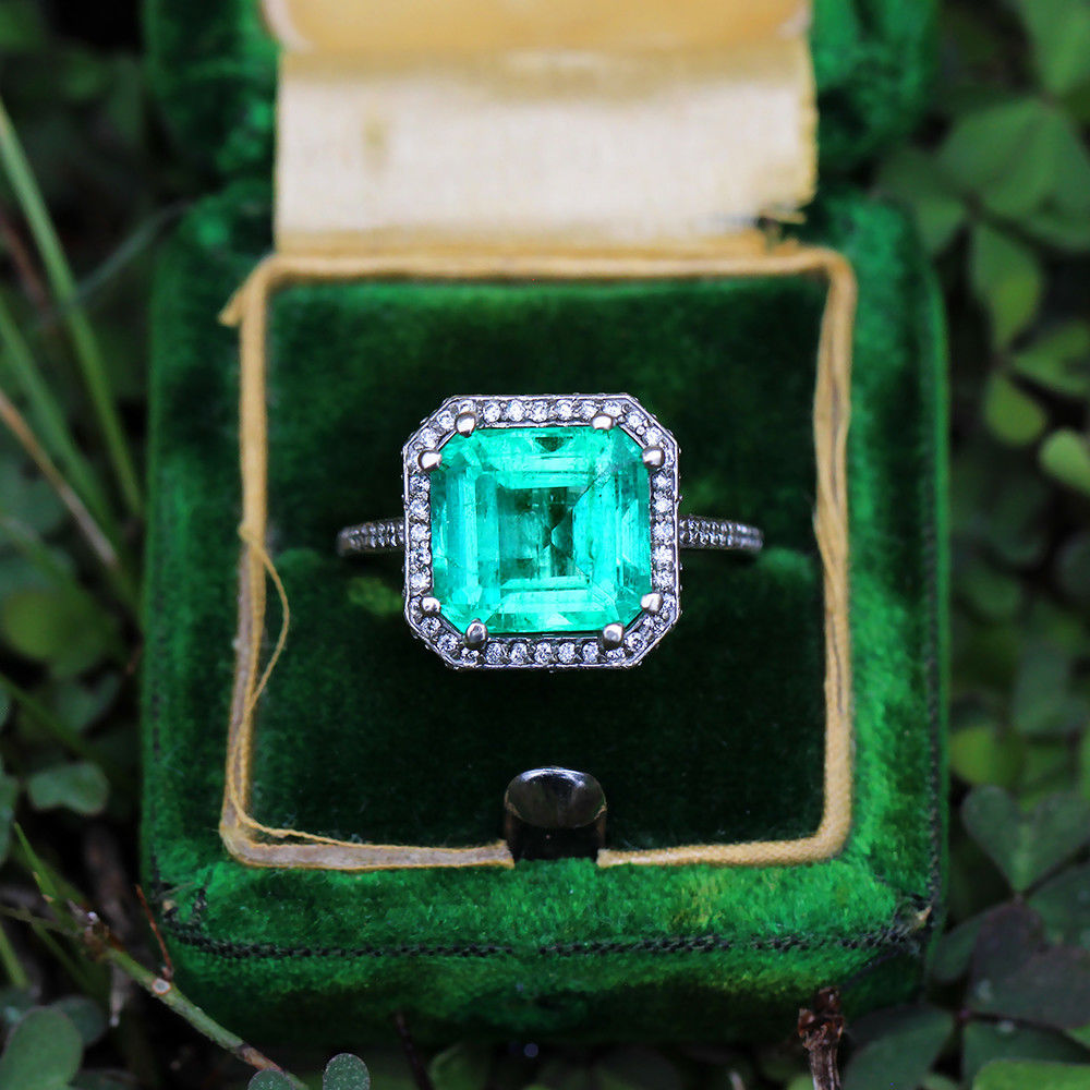  Colombian Emerald Ring with Diamonds in 14kt White Gold 5.48ctw