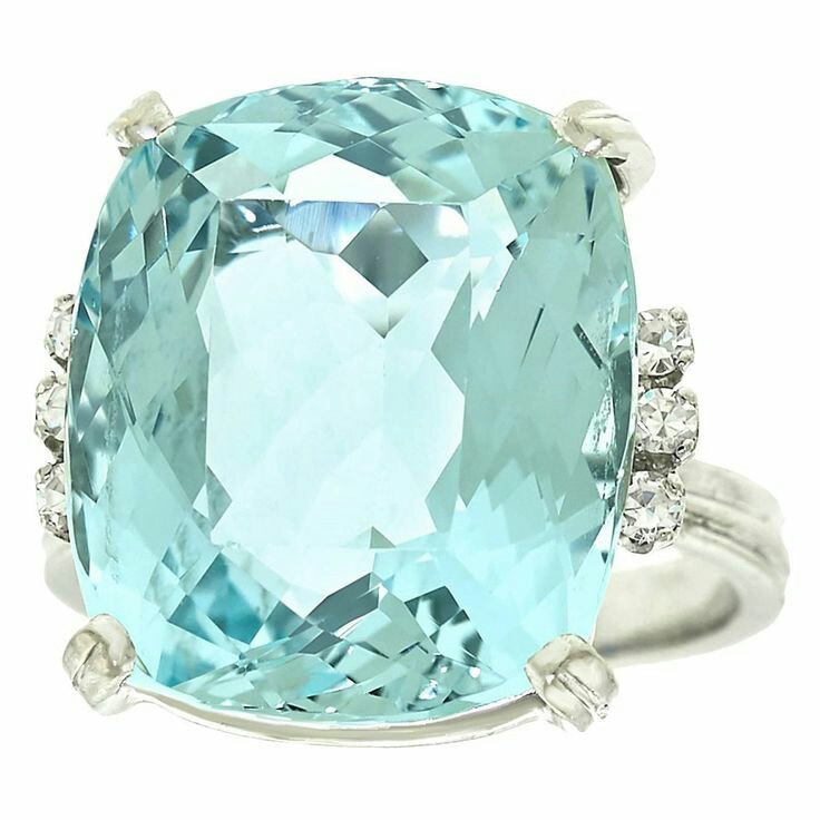 1960s H.Stern 12.5 Carat Aquamarine Diamond Gold Ring 