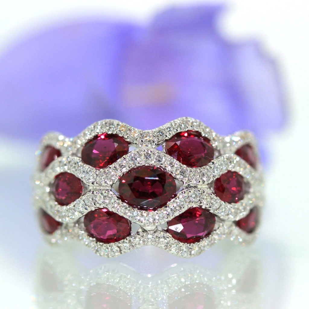 Gorgeous Ruby Diamond Ring