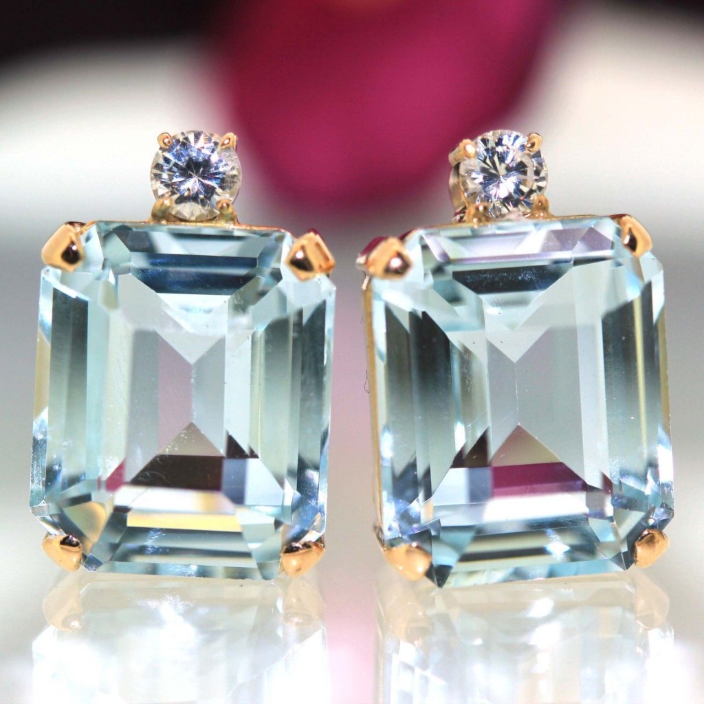 14k Yellow gold natural Emerald cut Aquamarine & VVS Diamond stud earrings 12.44 ctw.