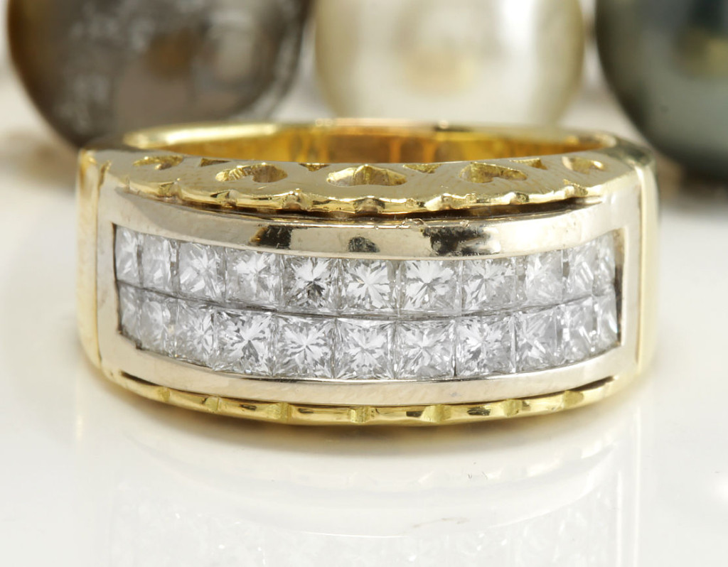 1.20 CTW Estate Natural VS2 / F-G DIAMONDS in 14K Solid Yellow Gold Ring