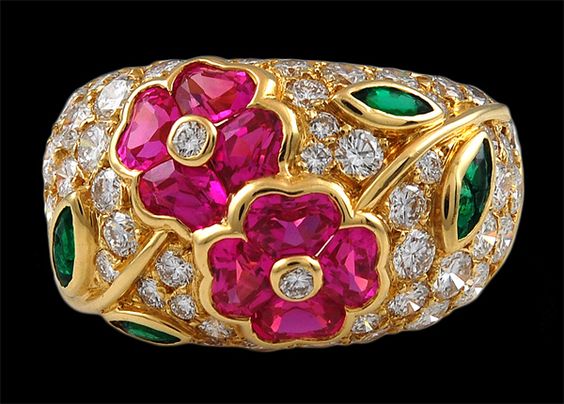 VAN CLEEF & ARPELS Diamond, Emerald & Pink Sapphire Flower Ring 