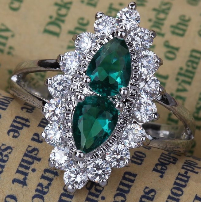 Elegant Hollow Crystal Inlay Double Waterdrop Rhinestone Women Ring