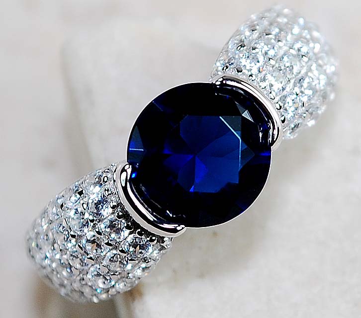 2CT Blue Sapphire & White Topaz 925 Solid Sterling Silver Ring
