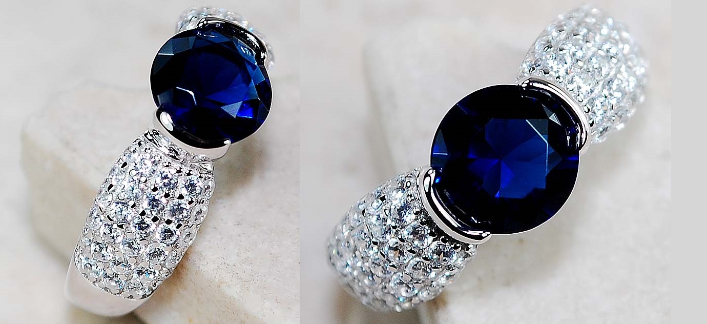 A Stunnig 2.0 Ct Blue Sapphire & White Topaz 925 Solid Sterling Silver Ring