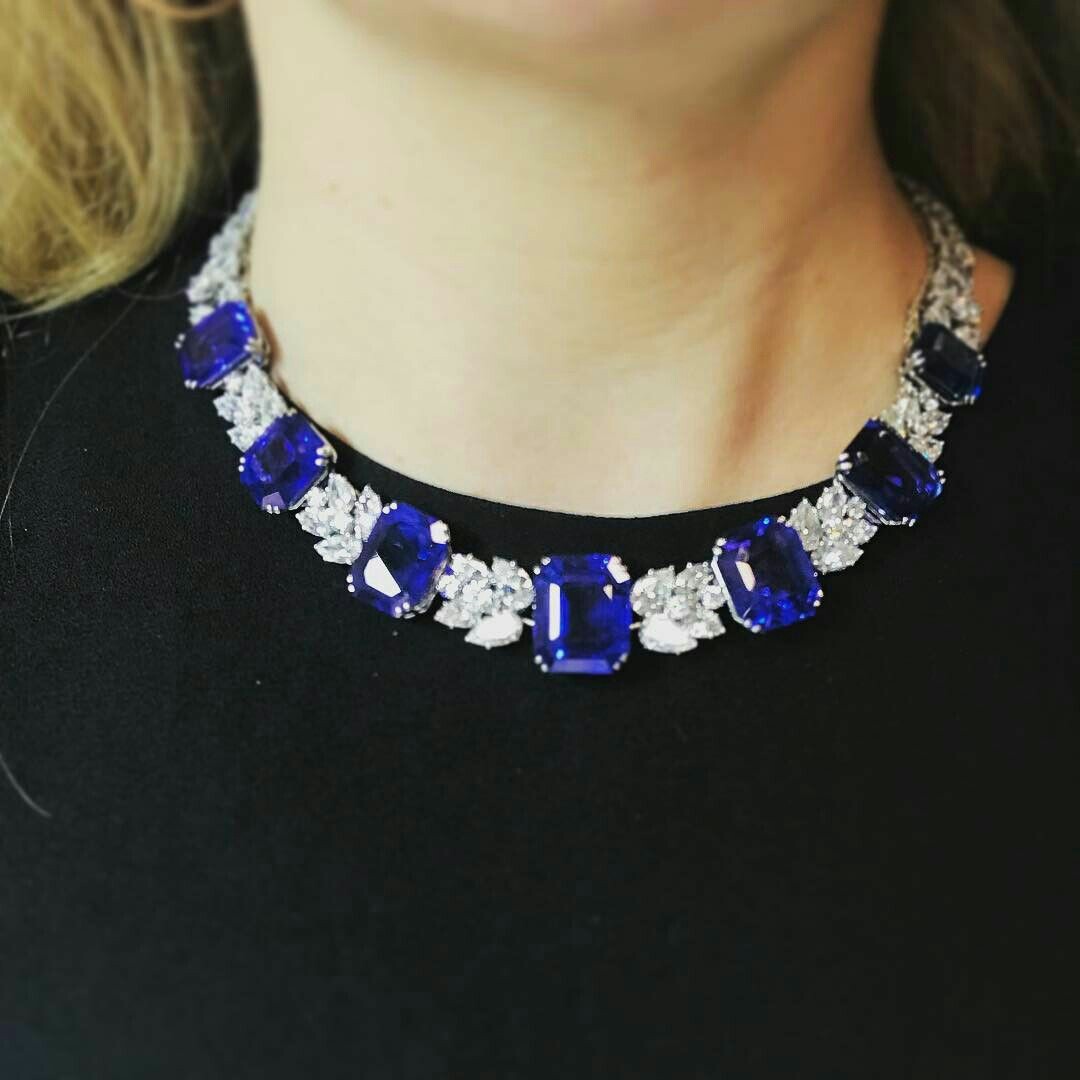 An Exquisite Sapphire and Diamond Necklace by Harry Winston 