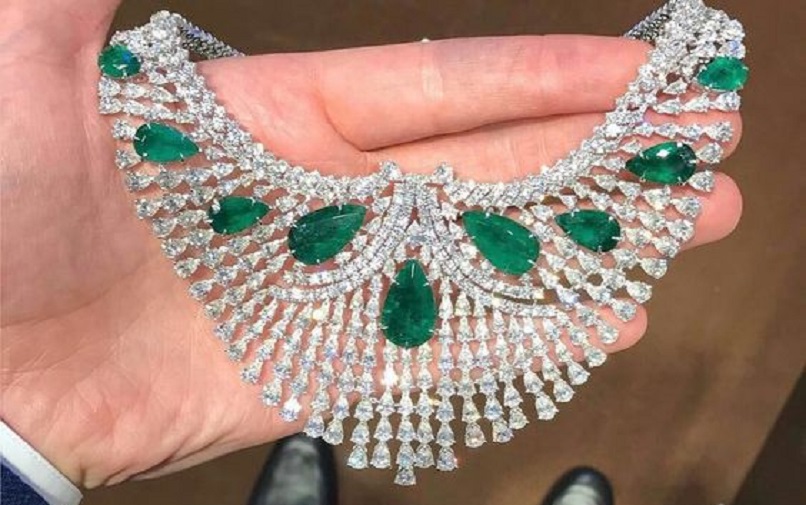 Emerald and Diamond Necklace by Samra Jewellry