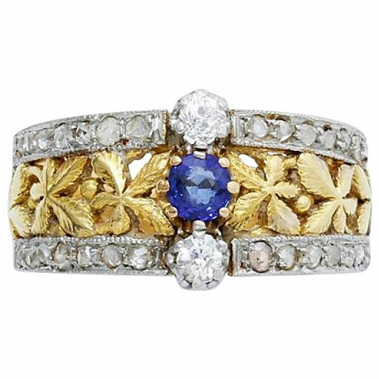 1900s Art Nouveau Sapphire and Diamond Mounted in Gold and Platinum Ring