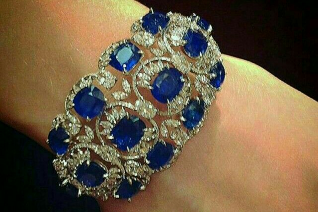 Spectacular Sapphire and Diamond Bracelet